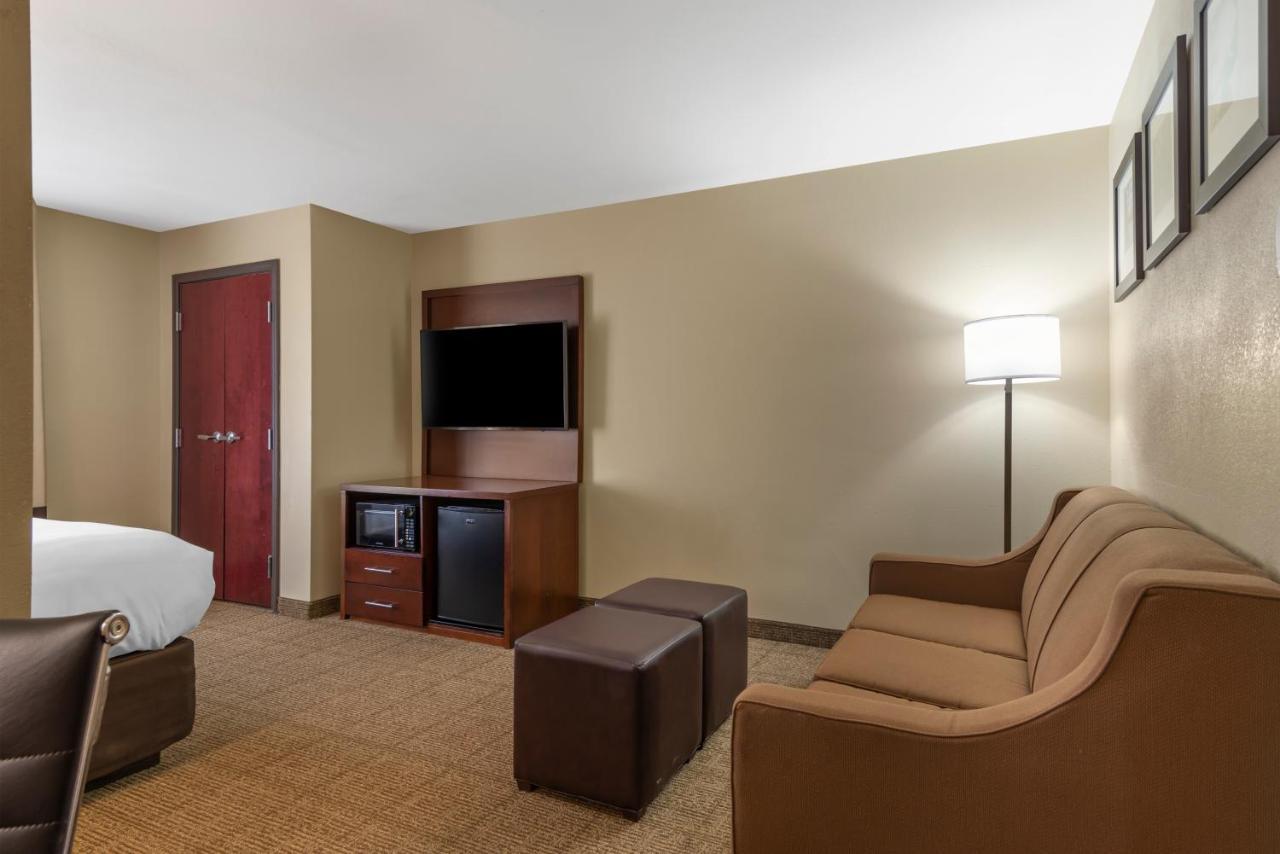 Comfort Suites Locust Grove Atlanta South מראה חיצוני תמונה